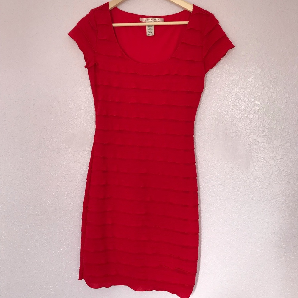 Max Studio | Fitted Red dress - Medium